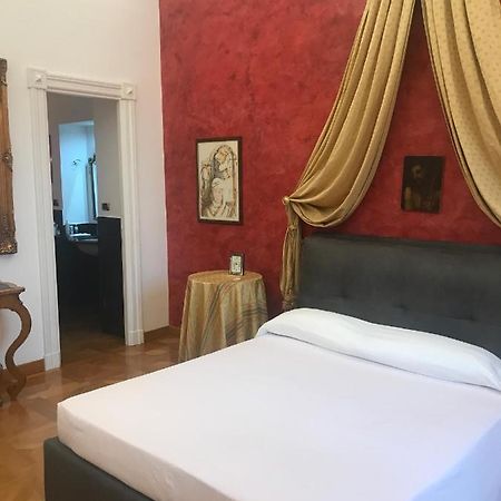 Elegante appartamento nel centro di Roma Esterno foto